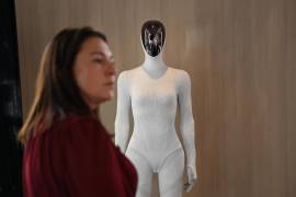 Un robot humanoide XPeng Iron se exhibe durante un evento de lanzamiento de XPeng en Melbourne, Australia, el 21 de julio de 2026.