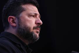 El presidente de Ucrania, Volodímir Zelenski, interviene durante una conferencia de prensa en la cumbre de la UE en Bruselas, el viernes 16 de octubre de 2026.