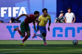 Vinicius Junior rescató a Brasil en su debut mundialista ante Marruecos, en un duelo donde la Canarinha dejó dudas y el conjunto africano confirmó su crecimiento internacional.
