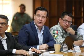 El fiscal Federico Fernández encabezó la reunión de seguridad en la Estación Militar junto a mandos militares y policiacos.