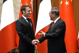 El mandatario francés, Emmanuel Macron, comentó durante una entrevista en su viaje por China, que dejarse arrastrar por la crisis sobre Taiwán es caer en la agenda de Estados Unidos