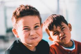 El Día Mundial del Hermano es una fecha especial dedicada a reconocer la importancia de la relación fraternal.