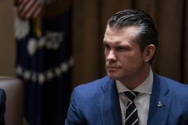 Pete Hegseth, jefe del Pentágono, ordenó el envío de hasta 3 mil soldados más a la frontera con México, reportó el medio The Washington Post.