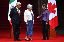 Las dos funcionarias se trasladaron a los despachos presidenciales para sostener la reunión privada,