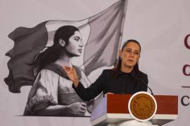 La mandataria propone que sean los mexicanos residentes en el extranjero, y no las dirigencias partidistas, quienes decidan quién los representa.