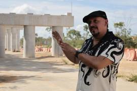 El biólogo y ambientalista Roberto Rojo, durante una entrevista con EFE, en Playa del Carmen, en el estado de Quintana Roo, México.