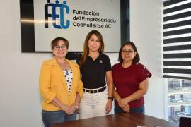 El nuevo estudio analizará los 38 municipios de Coahuila, considerando necesidades básicas, bienestar y oportunidades, explicó Lucía Garza (c).