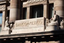 La venta de divisas norteamericanas del Fondo Mexicano del Petróleo para la Estabilización y el Desarrollo (FMPED) al Banco de México fue un factor que generó este crecimiento.