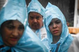 El monzón mexicano y las ondas tropicales 30 y 31 favorecerán lluvias fuertes a intensas en México, mientras persistirán temperaturas superiores a 45 °C.