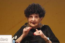 Margo Glantz, autora de novelas como “El rastro” (2002) y “Apariciones” (1996), recibió el Premio Internacional Carlos Fuentes a la Creación Literaria en el Idioma Español.