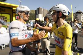 Isaac del Toro completó sin contratiempos la Etapa 11 del Tour de Francia 2026.