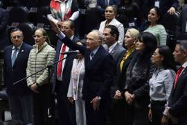 Alejandro Gertz Manero, tomó protesta como embajador de Reino Unido en la Cámara de Diputados.
