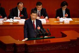 El presidente chino, Xi Jinping, habla durante la sesión de clausura de la Asamblea Popular Nacional (APN) en el Gran Salón del Pueblo, en Beijing, China.