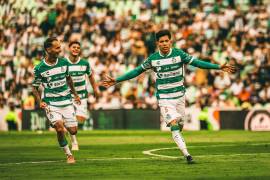 En el Apertura 2025, Santos Laguna se impuso con autoridad 3-0 a Pumas UNAM en el Estadio Corona, resultado que marcó el antecedente más reciente entre ambos en Liga MX.