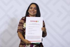La guerrerense hizo su carrera política en el PRD, partido al que renunció en el 2019.