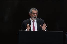 Edgar Amador Zamora, secretario de Hacienda y Crédito Público, durante su participación ante el pleno de la Cámara de Diputados.