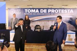 Nájera Davis tomó protesta, al igual que el nuevo Consejo Directivo y Consejo Universitario.