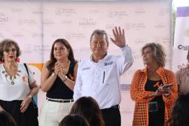 El edil de San Juan de Sabinas, Óscar Ríos Ramírez, anunció que se separará temporalmente del cargo por motivos de salud para someterse a estudios médicos.