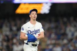 Buehler ya ha lanzado previamente en el Mobil Super durante un enfrentamiento con los Dodgers contra los Padres de San Diego.