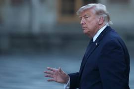 El presidente Donald Trump durante su gira europea, donde reconoció que las complejas negociaciones con Irán se prolongarán en el tiempo.