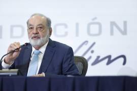 El empresario mexicano Carlos Slim Helú es la persona más rica de Latinoamérica, según la revista estadounidense Forbes y ocupa el puesto 16 de las personas multimillonarias a nivel mundial.