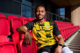 Antoine Semenyo of Bristol City is pictured in a Ghana away shirt ahead of his call up to the Ghana national team, on March 14, 2022 at the Robins High Performance Centre in Bristol, England. (Photo by Rogan/Fever Pitch)