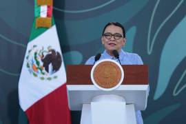 La titular de Gobernación informó que las autoridades mantienen contacto con la familia del periodista.