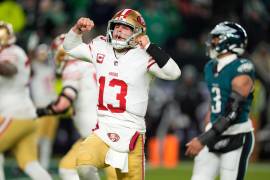 Brock Purdy manejó la ofensiva de los 49ers de San Francisco sin cometer errores en un duelo de alta presión.