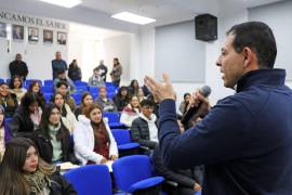 El objetivo fue acercarse directamente a quienes inician su trayectoria universitaria este semestre.