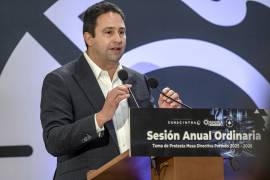 La administración local destacó que será la autoridad educativa estatal la encargada de definir la aplicación del calendario escolar en Coahuila, conforme a los lineamientos correspondientes.