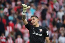 Padilla nació en el País Vasco, pero es de madre mexicana y fue incluido por Rafa Márquez a la Selección mexicana.