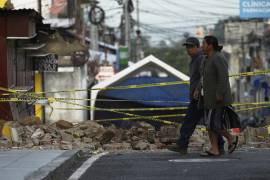 El presidente Bernardo Arévalo dijo que hay al menos nueve personas hospitalizadas tras los temblores.