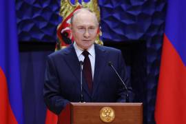 Vladimir Putin, presidente de Rusia. Ucrania aseguró que sus fuerzas armadas han atacado otra importante refinería de petróleo en la región de Leningrado.