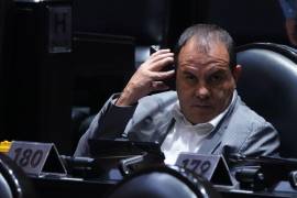 El diputado morenista Cuauhtémoc Blanco encabezó una polémica tras presuntamente jugar pádel durante una sesión extraordinaria de la Cámara de Diputados.