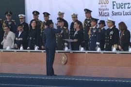 Trevilla estuvo presente en la ceremonia por el 111 aniversario de la Fuerza Aérea Mexicana.