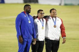 Uziel Muñoz ganó la medalla de oro en lanzamiento de bala con una marca de 20.51 metros durante los Juegos Centroamericanos y del Caribe Santo Domingo 2026.