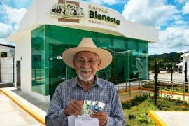 Conoce cómo cobrar tu Pensión del Bienestar sin tarjeta, qué documentos necesitas, cómo reponerla en caso de pérdida y cuánto tarda el nuevo plástico. Guía actualizada 2025.