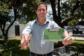 El alcalde Javier Díaz González anunció el inicio de la credencialización para el programa “Aquí vamos gratis” en Saltillo