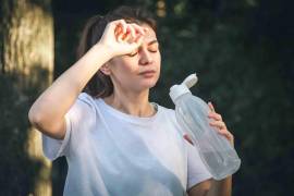 Las autoridades señalaron que las condiciones climáticas pueden variar entre temperaturas extremas y lluvias, lo que incrementa la sensación térmica en la región.
