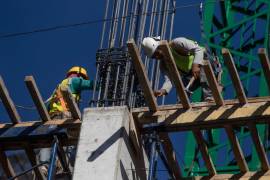 15 entidades del país reportaron un retroceso durante el séptimo mes del año, producto de un menor dinamismo de la manufactura y la construcción principalmente. FOTO: CUARTOSCURO.