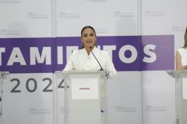 Alejandra Salazar, la candidata de Morena, se presenta en el debate con un mensaje claro: romper con el pasado y dar voz a los saltillenses.