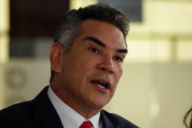 La Comisión de Quejas del INE ordenó al PRI y a Alejandro Moreno eliminar publicaciones donde llaman a Morena “narcopartido”; Alito anunció que impugnará.
