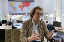 El secretario general de Reporteros sin Fronteras (RSF), Thibaut Bruttin, durante la entrevista concedida a EFE en París.