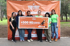 VANGUARDIA entregó cerca de 500 kilogramos de alimento a cinco fundaciones dedicadas al rescate animal en Saltillo.