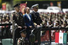 Sheinbaum Pardo encabezó hoy la ceremonia de la primera salutación de las Fuerzas Armadas a la Comandanta Suprema.