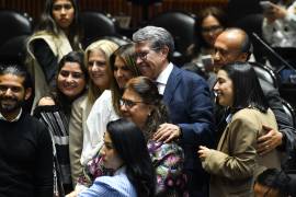 Una iniciativa presentada en la Cámara de Diputados busca impedir permanentemente que funcionarios vinculados con el crimen organizado vuelvan a ocupar cargos públicos.