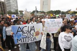 Morena pidió a las autoridades atender las demandas ciudadanas, garantizar el acceso al líquido y evitar la represión ante las manifestaciones sociales.