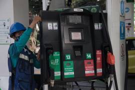 De acuerdo con la denuncia del autor de Historia de Reportero, estas “artimañas” sólo han afectado a gasolineras privadas, a las que clausuran temporalmente para poder dar tiempo a la petrolera para poder surtir el combustible.