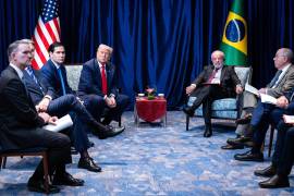 El presidente brasileño Luiz Inácio Lula da Silva y Donald Trump durante una reunión bilateral; a pesar de las tensiones.