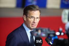 El primer Ministro sueco Ulf Kristersson durante una conferencia de prensa.